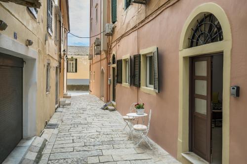 Petite Palace Apartment by Konnect, Old Corfu Town