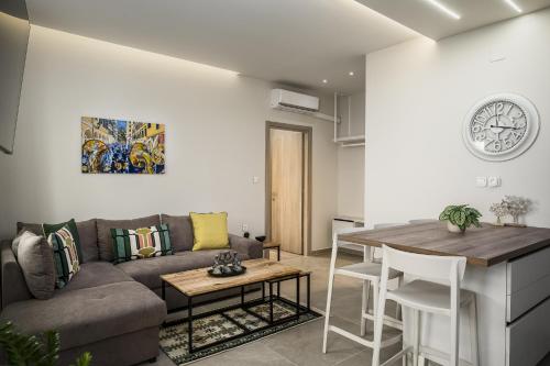 Petite Palace Apartment by Konnect, Old Corfu Town