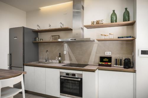 Petite Palace Apartment by Konnect, Old Corfu Town