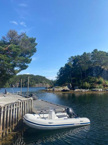 Φυσικό τοπίο κοντά σε αυτή η παραθεριστική κατοικία