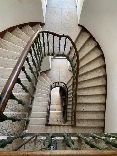 PALACE SCHÖN MILESI - esense of prestige - private pool - old money style luxury rooms - walking distance to the old town, the beach and all amenities - BURALUX properties