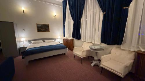 バイレ・ヘルクラネにあるVila Băncii Naționaleのギャラリーの写真