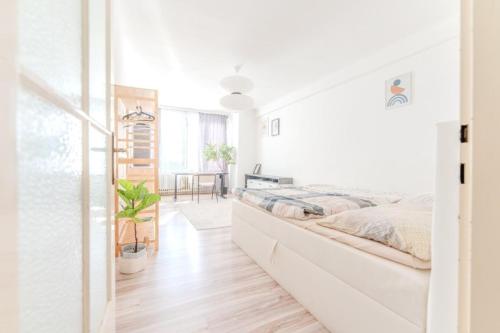 Central apartment by Train Station Krems