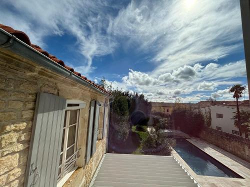 Budova, kde se vila nachází