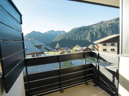 Studio pour 4 pers avec balcon exposé sud, parking couvert, WIFI, proche télésiège et navettes