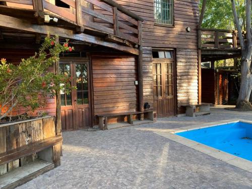 Bazén v ubytování Complejo Maranatha nebo v jeho okolí