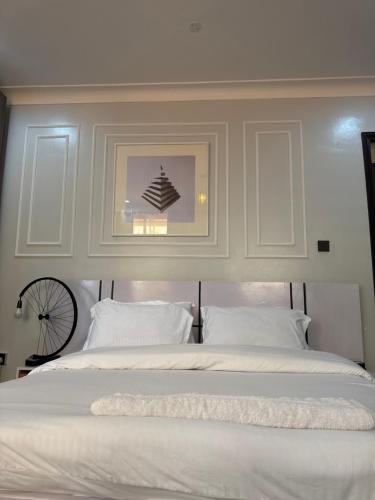 Ένα ή περισσότερα κρεβάτια σε δωμάτιο στο Suite Nothings