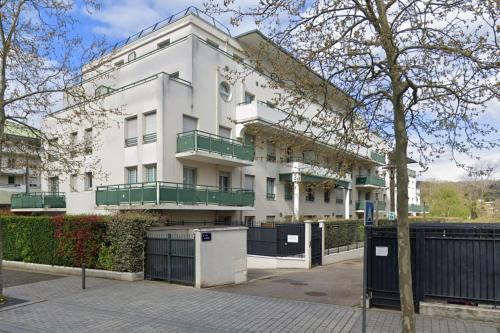 Φωτογραφία από το άλμπουμ του Cosy Jolie T3 - Centre - Parking souterrain σε Mantes-la-Jolie