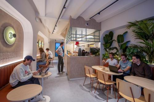 Camila Hostel Valencia