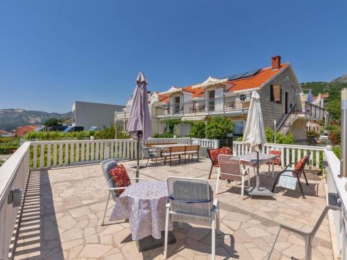 Apartments and rooms with a swimming pool Mlini, Dubrovnik - 22386
