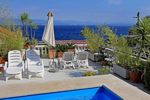 Apartments with swimming pool Lovran - Opatija - 23500