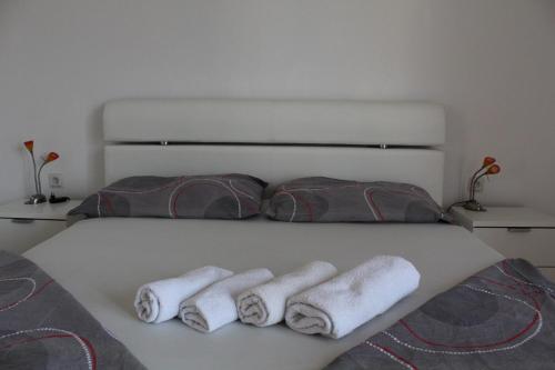 Ένα ή περισσότερα κρεβάτια σε δωμάτιο στο Apartment Mila