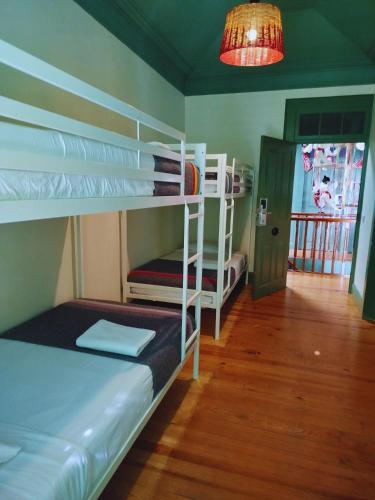 29 Madeira Hostel