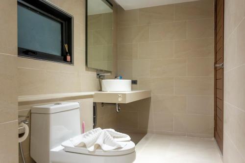 Phòng tắm tại Villa Sawasdee Sea