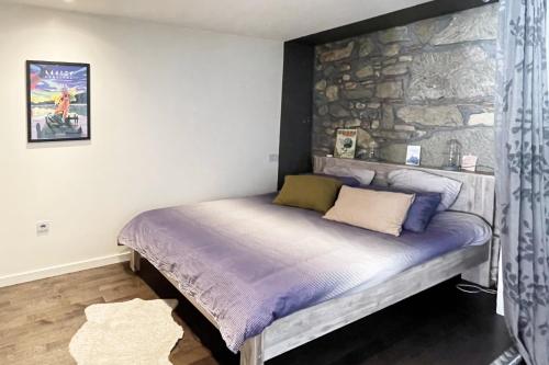 SUR LE THIOU, Cosy 2 pers, en vieille ville