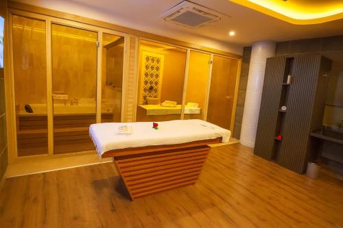 Phòng tắm tại Empire Hotel İstanbul