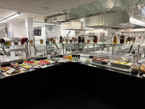 Jídlo v hotelu nebo okolí