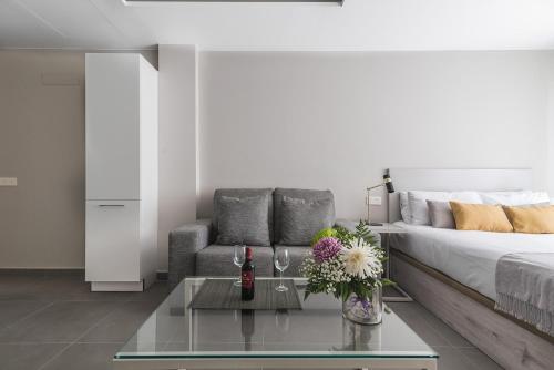 Home2Book Saucillo Suites, Cozy Stay Las Palmas