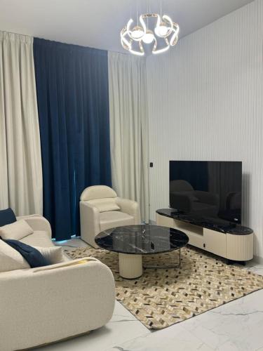 Luxury 2BR in Opal by Danube Private pool