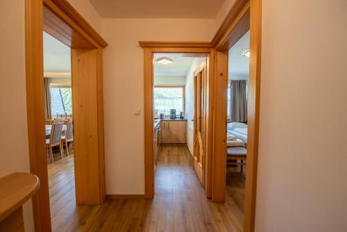 Postel nebo postele na pokoji v ubytování Haus Elisabeth Top 116