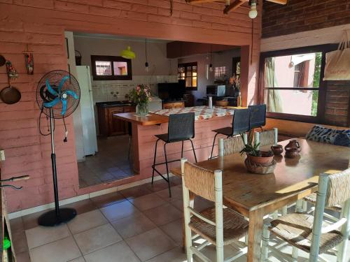 Cuisine ou kitchenette dans l'établissement La Casa de Ana