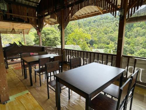 Μπαλκόνι ή βεράντα στο Banchasramanora resort