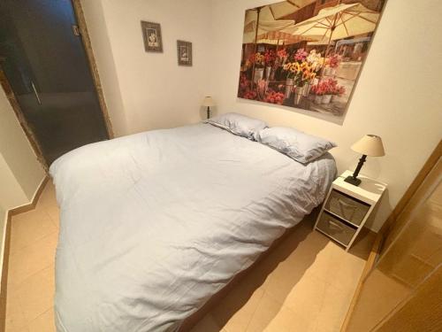 Charming Flat near Sta Apolónia station