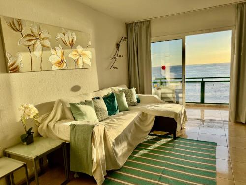 APARTMENTS THE TERRACE BY THE SEA -Ocean & Pool view - Comodoro, Los Cristianos, Tenerife