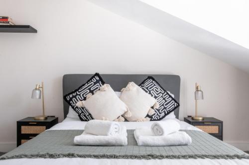 Luxury 4BDR House By Torr Property Group Contractors Accommodation With Free Gated Secure Parking & Private Patio Garden Liverpool photo 36