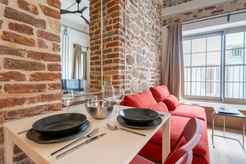 Χώρος καθιστικού στο Stone studio just a 3min walk from the Clock Tower