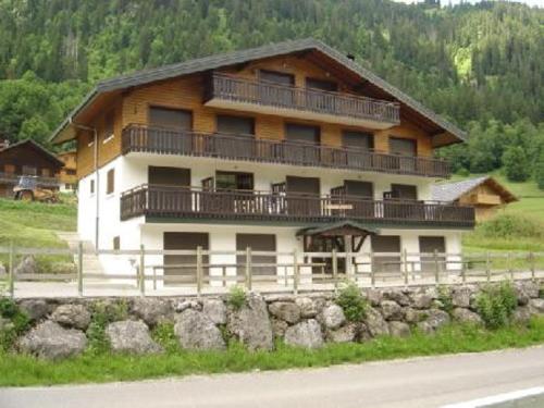 Appartement cosy 4 pers à Châtel avec balcon et parking