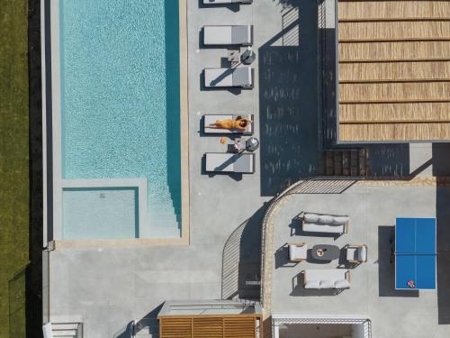 Skyline Villas, By Hellocrete