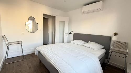 Dijon Centre Climatisé 55 m carré avec Balcon