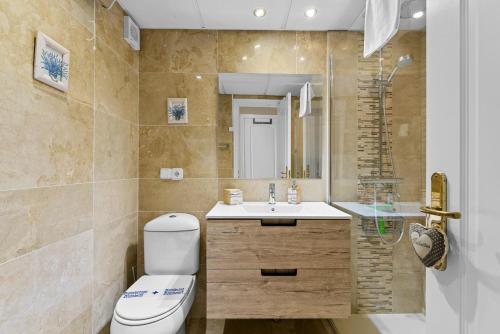 Koupelna v ubytování Marina Duquesa apartemento 2110