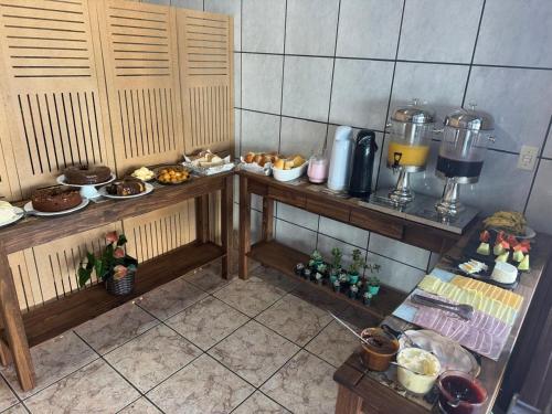 Φαγητό σε αυτό το πανδοχείο ή κάπου εκεί κοντά