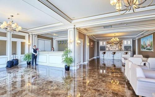 Επισκέπτες που μένουν στο Boulevard Side Hotel