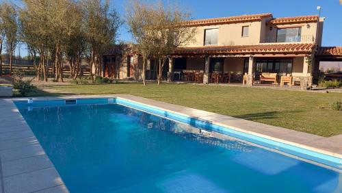 Bazén v ubytování Casa en Estancias de Cafayate A38 nebo v jeho okolí