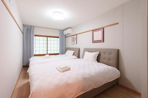 青葉邸-TSUDOI-5 Min Walk to Dotonbori and Kuromon Market 5BR Private House