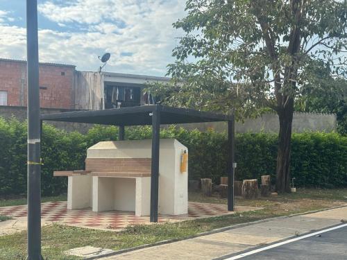 Das Gebäude in dem sich die Ferienwohnung befindet