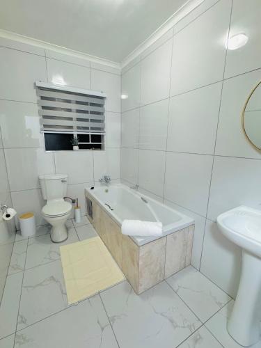 Koupelna v ubytování Brytelight Luxe