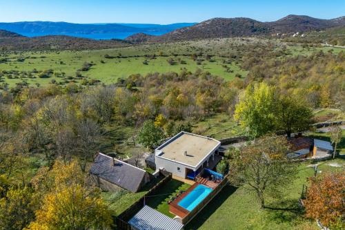 Villa Verimar - Novi Vinodolski - By 22Estates