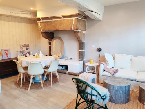 Χώρος καθιστικού στο Appartement au port Les Ebihens