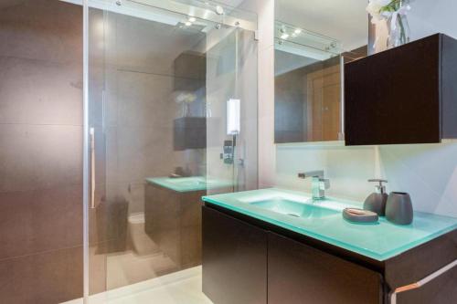 Snazzy Varandas do Castelo By Garvetur One Bedroom Apartment sleeps 2 persons