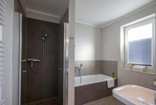 Koupelna v ubytování Thor Heyerdahl