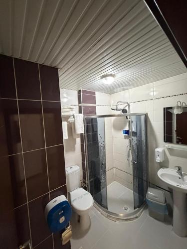 Ένα μπάνιο στο Hotel Dosco