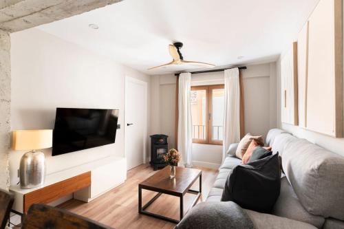 Apartamento A los pies de la Alhambra, By DaiMar, con Parking