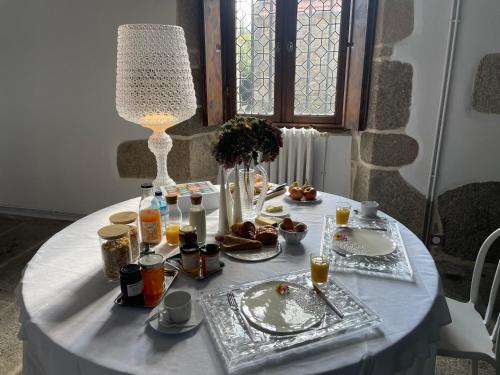 Φαγητό σε αυτός ο ξενώνας ή κάπου εκεί κοντά