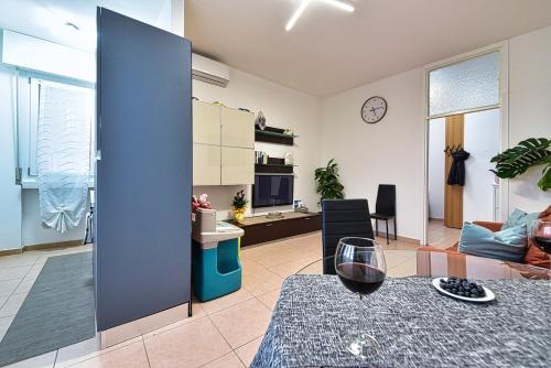 Χώρος καθιστικού στο Appartamento Bellavista Milano -Monza-Como -Svizzera