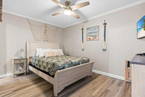ONE More Sandy Day - 2BR 2BA Beach Condo, Sleeps 6 photo 6