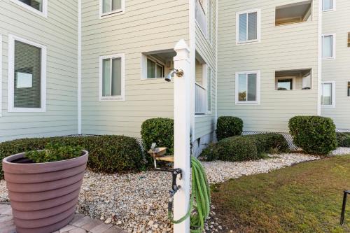 ONE More Sandy Day - 2BR 2BA Beach Condo, Sleeps 6 photo 70